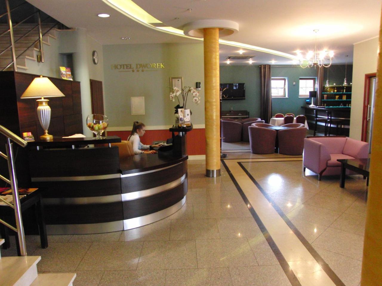 Hotel Dworek*** สเกียร์เนียวิตเซ ภายนอก รูปภาพ